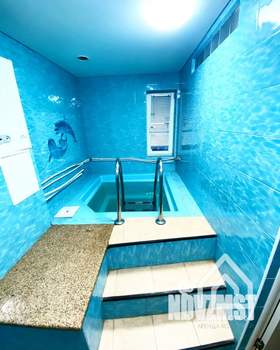 Дом 350м², 3-этажный, посуточно,