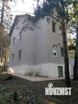 Дом 100м², 2-этажный, участок 8 сот.