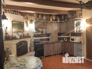 Дом 160м&sup2;, 2-этажный, посуточно, 