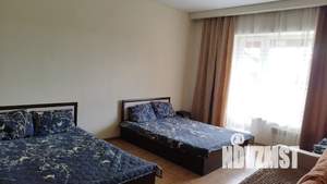 Дом 200м², 3-этажный, посуточно, 