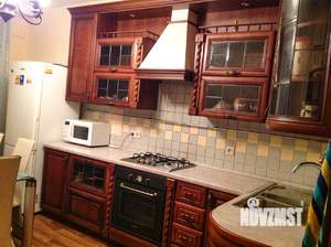 Дом 250м², 3-этажный, посуточно, 