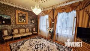 Коттедж 285м&sup2;, 3-этажный, участок 7 сот.  