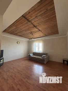 Дом 210м², 2-этажный, участок 11 сот.  