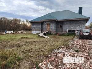 Дом 215м&sup2;, 1-этажный, участок 15 сот.  