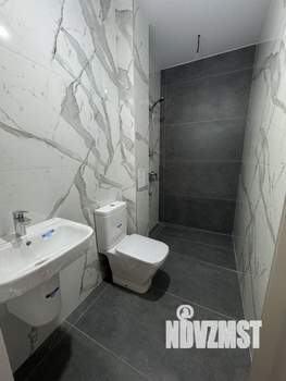 Дом 130м&sup2;, 2-этажный, участок 8 сот.  