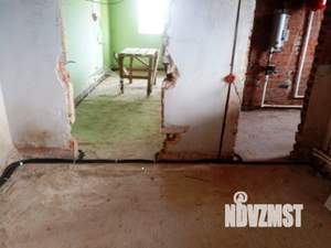 Дом 380м&sup2;, 3-этажный, участок 11 сот.  