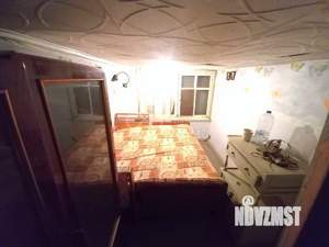 Дом 24м&sup2;, 2-этажный, участок 5 сот.  