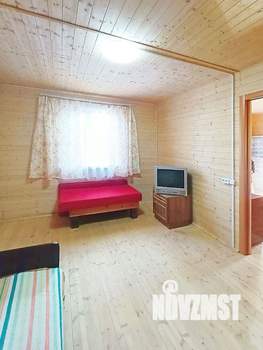 Дом 50м², 2-этажный, участок 6 сот.  