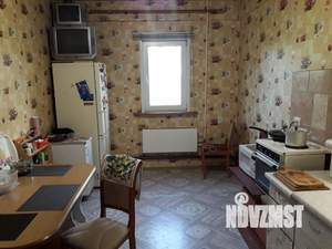 Дом 130м&sup2;, 1-этажный, участок 6 сот.  