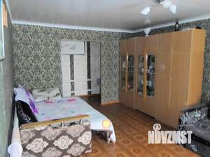 Дом 110м&sup2;, 1-этажный, участок 6 сот.  
