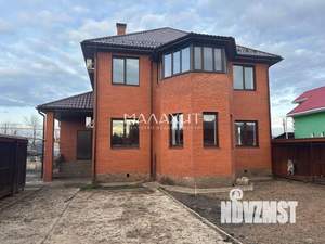 Коттедж 185м&sup2;, 2-этажный, участок 15 сот.  