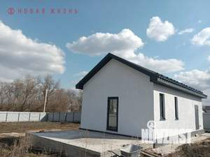 Дом 60м&sup2;, 1-этажный, участок 10 сот.  
