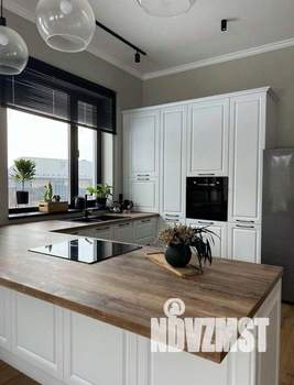 Дом 240м&sup2;, 1-этажный, участок 14 сот.  