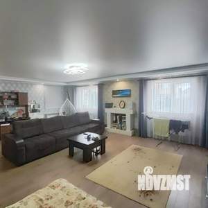 Дом 145м², 2-этажный, участок 10 сот.  