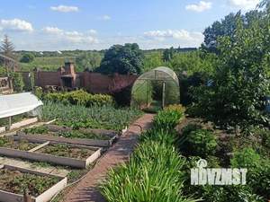 Дом 98м&sup2;, 3-этажный, участок 14 сот.  