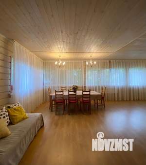 Дом 280м&sup2;, 2-этажный, участок 6 сот.  