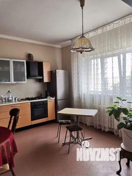 Коттедж 360м&sup2;, 2-этажный, участок 12 сот.  
