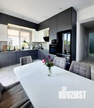 Коттедж 160м&sup2;, 2-этажный, участок 8 сот.  