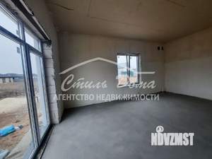 Дом 105м&sup2;, 1-этажный, участок 6 сот.  