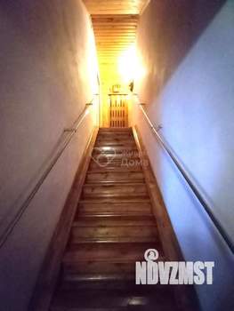 Дом 160м&sup2;, 3-этажный, участок 6 сот.  