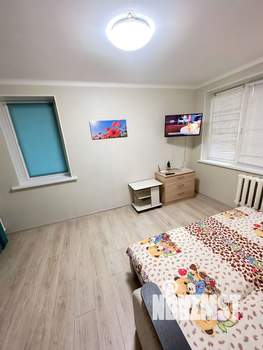 1-к квартира, посуточно, 40м2, 1/5 этаж
