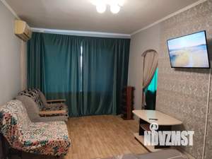 2-к квартира, посуточно, 42м2, 5/5 этаж