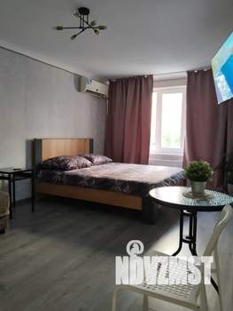 1-к квартира, посуточно, 38м2, 1/8 этаж