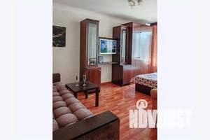 1-к квартира, посуточно, 32м2, 7/10 этаж