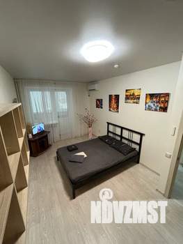 1-к квартира, посуточно, 38м2, 2/9 этаж