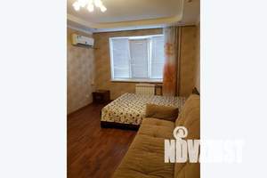 2-к квартира, посуточно, 52м2, 1/10 этаж