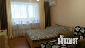 1-к квартира, посуточно, 42м2, 4/6 этаж