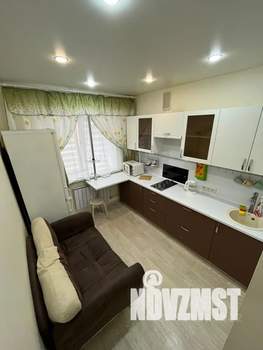1-к квартира, посуточно, 38м2, 2/9 этаж