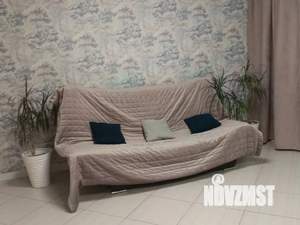 1-к квартира, посуточно, 35м2, 3/3 этаж