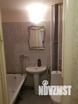 1-к квартира, посуточно, 32м2, 3/10 этаж