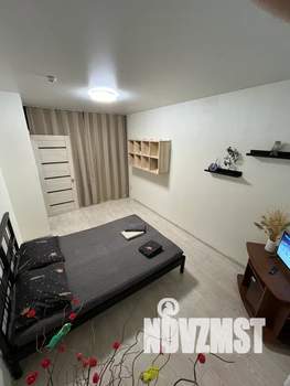 1-к квартира, посуточно, 38м2, 2/9 этаж