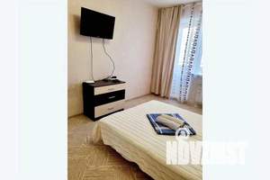 1-к квартира, посуточно, 35м2, 6/9 этаж
