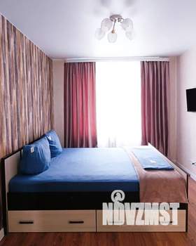 1-к квартира, посуточно, 32м2, 1/9 этаж