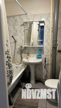 1-к квартира, посуточно, 31м2, 10/10 этаж