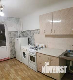 1-к квартира, посуточно, 42м2, 2/9 этаж