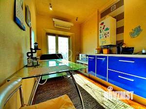 4-к квартира, вторичка, 105м2, 3/3 этаж