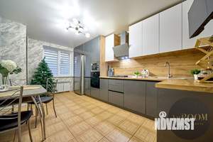 2-к квартира, вторичка, 60м2, 1/10 этаж