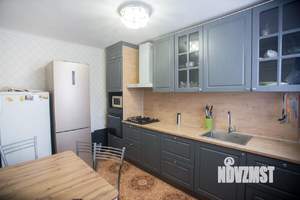 4-к квартира, вторичка, 72м2, 2/5 этаж