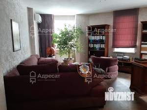 2-к квартира, вторичка, 59м2, 1/10 этаж