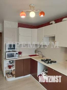 2-к квартира, вторичка, 50м2, 3/3 этаж