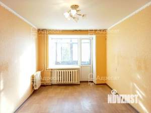 2-к квартира, вторичка, 44м2, 1/9 этаж