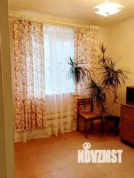 4-к квартира, вторичка, 58м2, 2/5 этаж