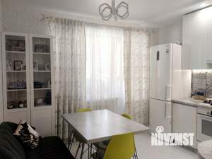 2-к квартира, вторичка, 60м2, 3/3 этаж