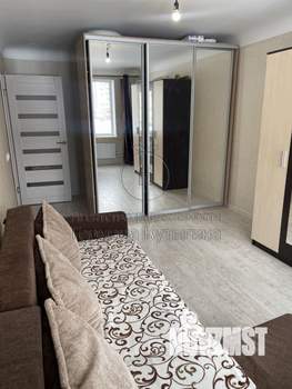 2-к квартира, вторичка, 58м2, 3/10 этаж