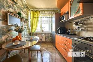 3-к квартира, вторичка, 65м2, 10/10 этаж