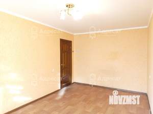 2-к квартира, вторичка, 44м2, 1/9 этаж